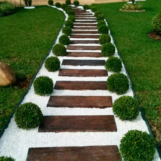 Edremit Peyzaj Hizmetleri: Bahçe Düzenleme, Rulo Çim ve Sulama Sistemleri